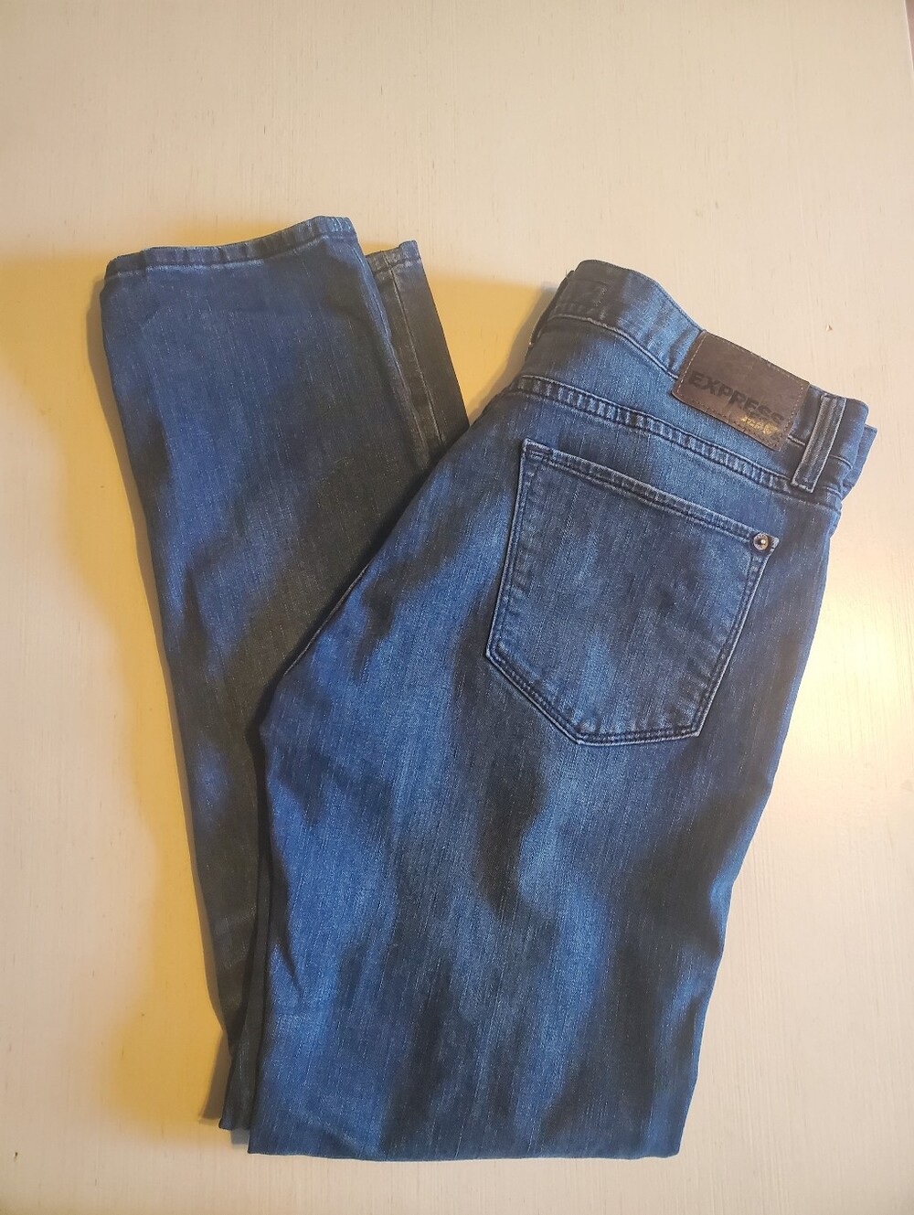 Express Men’s Indigo Slim Straight Jeans